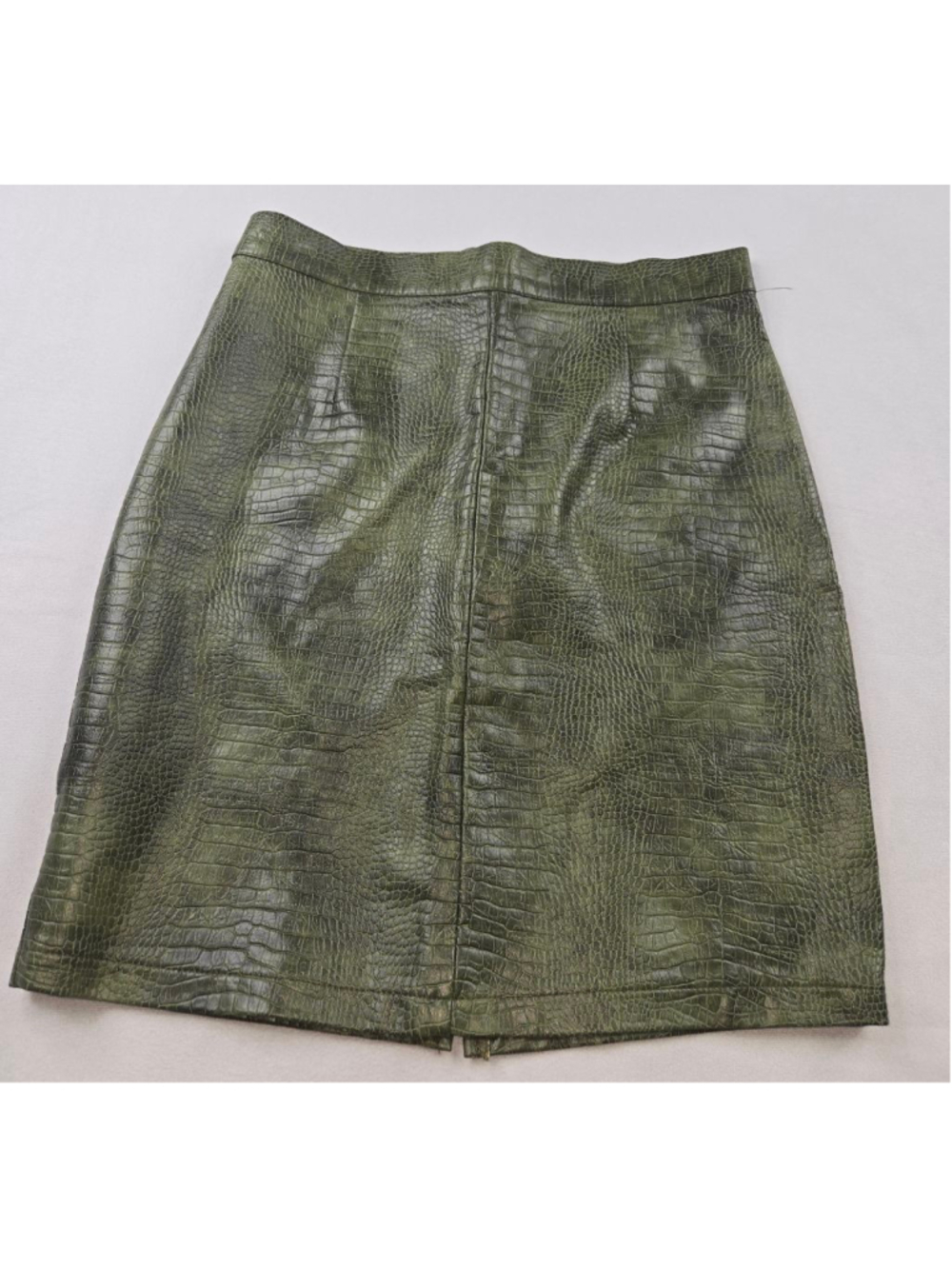 Noisy May | Alligator Print | Small | Skirt with Zipper